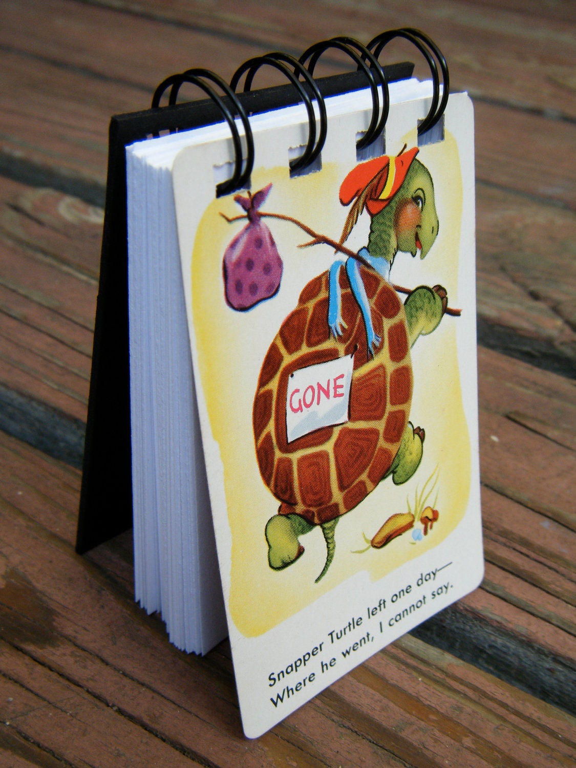 Very Vintage Animal Snap Minibooks