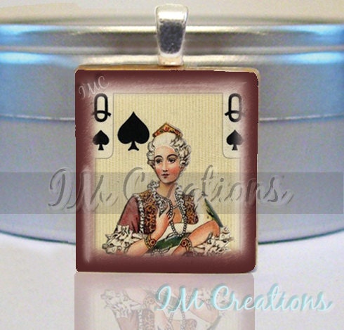 Scrabble tile pendant - Queen of Spades (SYM245)