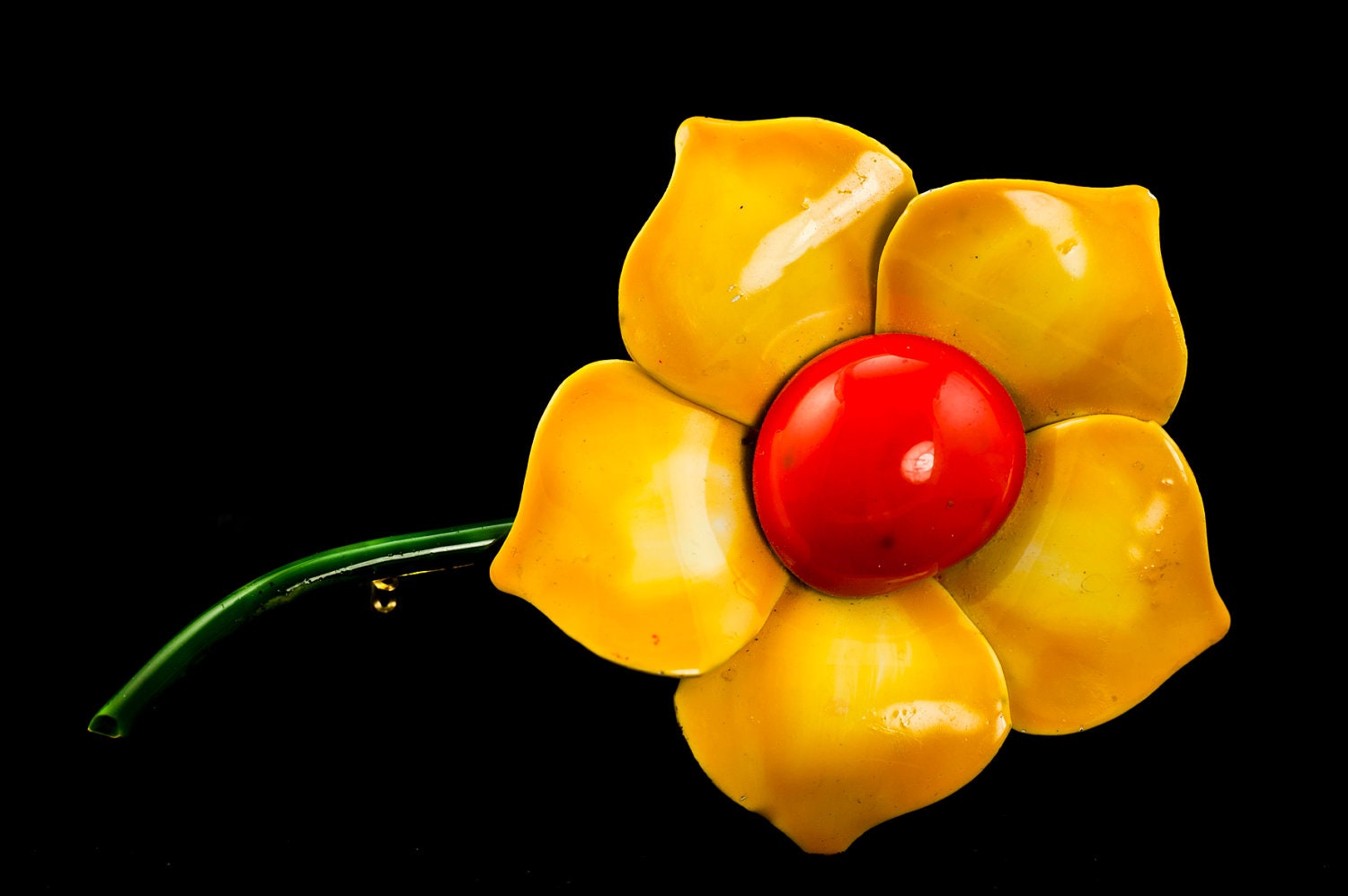 Vintage Original by Robert Yellow Flower Brooch