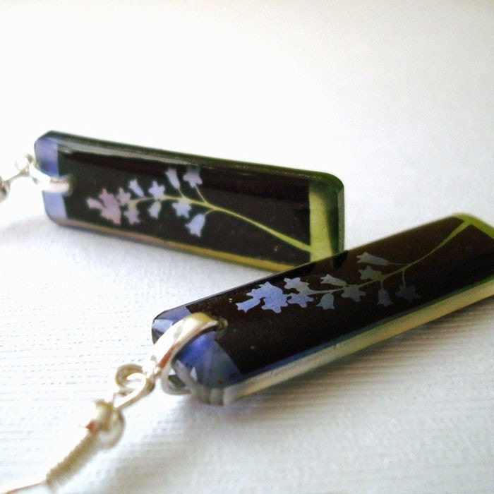 violet and sage  flora series earrings, resin earrings , nature inspired earrings , handmade resin earrings