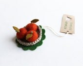 Orange Brooch - Felt Brooch - Christmas present. Woman accessorie
