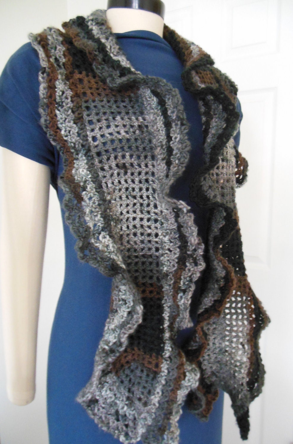 Handmade chuncky scarf, long neckwarmer shawl, crochet gray wrap, women scarf gift - Zoia