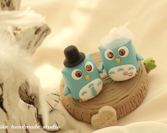 bride and groom  Owls with stump Wedding Cake Topper