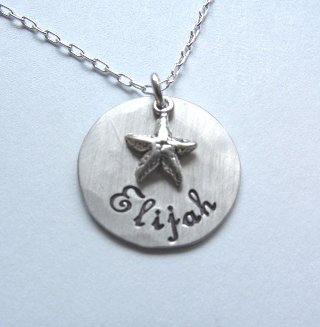 Baby Starfish "Keiki" - Personalized Beach Necklace in Sterling Silver Hand Stamped in Script