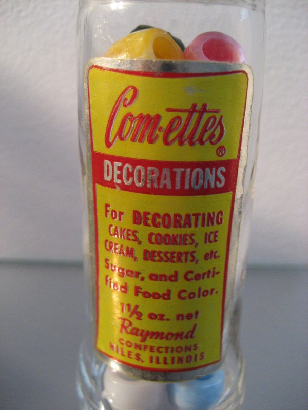 Vintage 1960s Com-ettes Brand Cake Decorating Candy Jar w 15 Cents on Lid