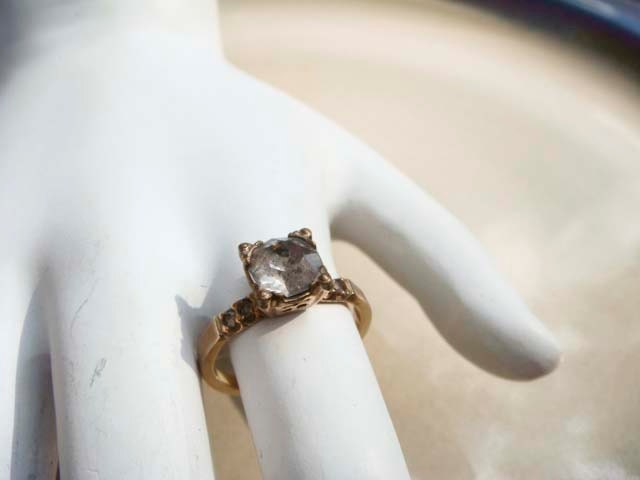 Vintage Uncas gold diamond ring size 5