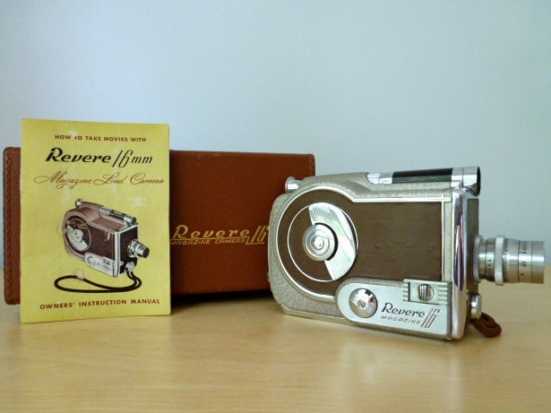 Vintage Revere 16mm Magazine Load Camera with case and Weston Light Meter
