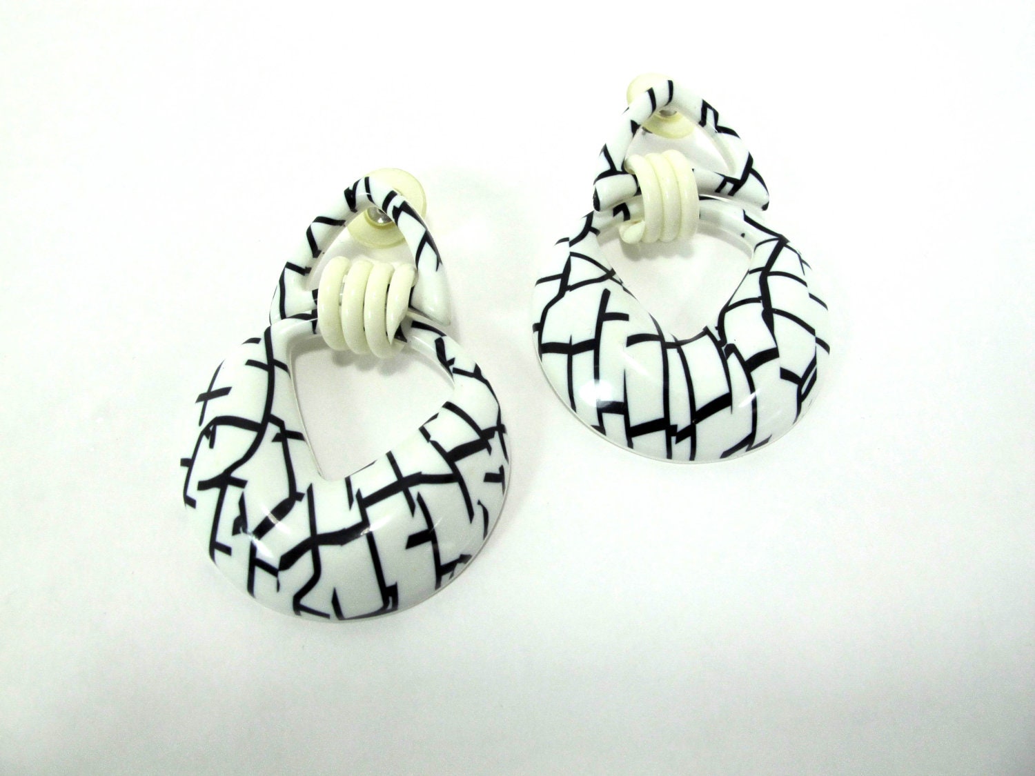 1980s Black and White Shatter Plastic Doorknocker Earrings