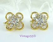 Vintage Earrings Rhinestone  Crystal Clip On