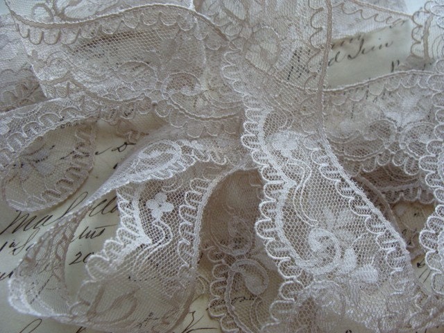 Stunning  Latte Victorian Edwardian Lace