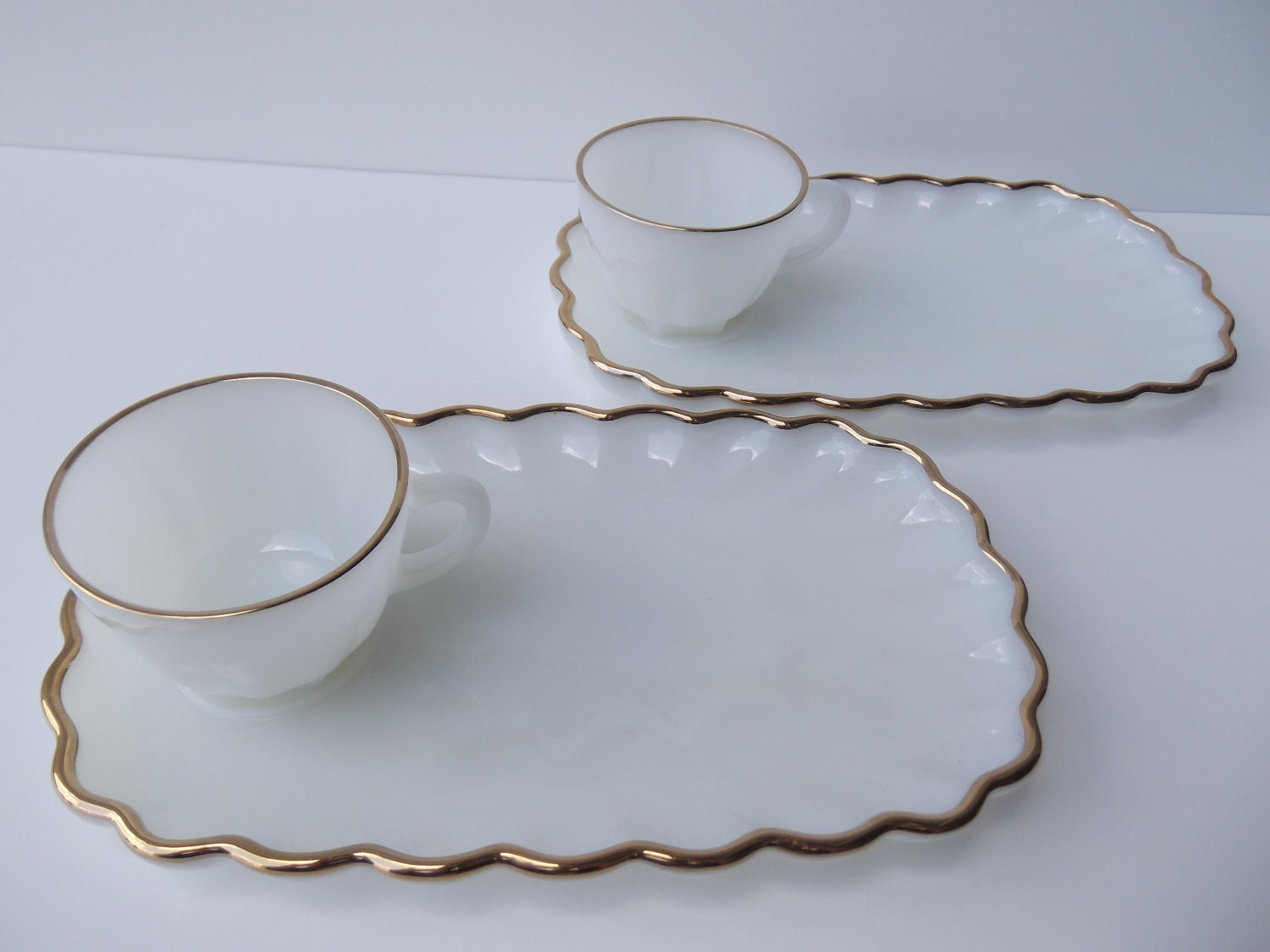Vintage Milk Glass Teacup Luncheon Snack Platter Set of 2 Midcentury Elegant Scalloped Gold Edge Anchor Hocking Fire King Pyrex