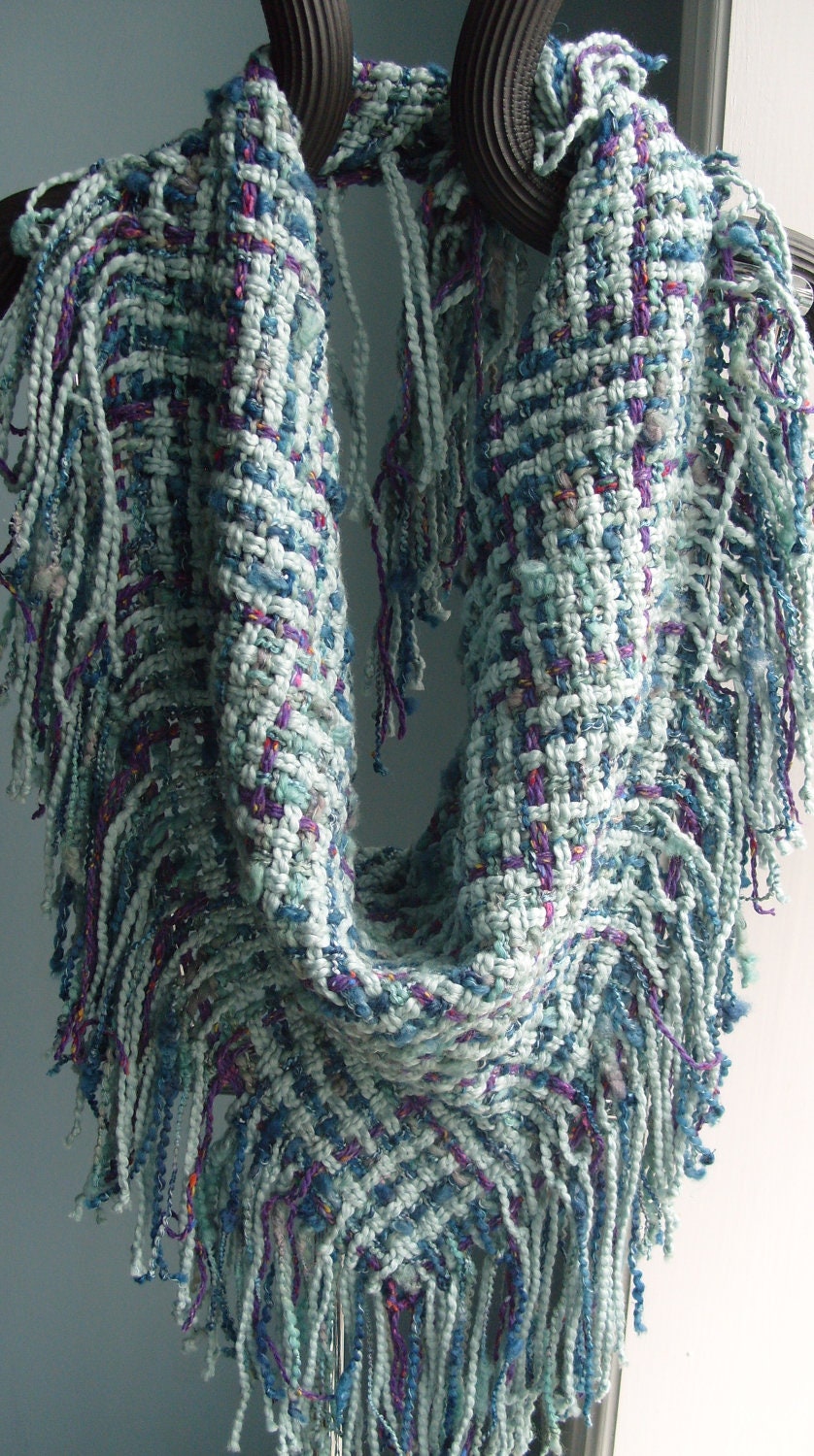 Handwoven Triangle Scarf / Shawl /  Cowl / Green