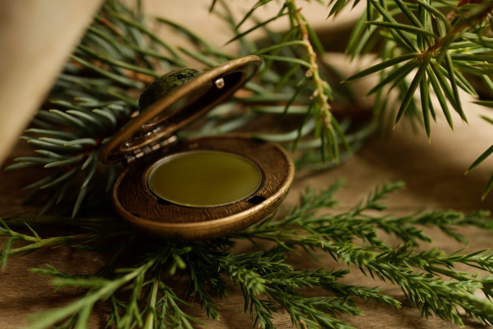 Evergreen Mountain - REFILL for natural solid perfume