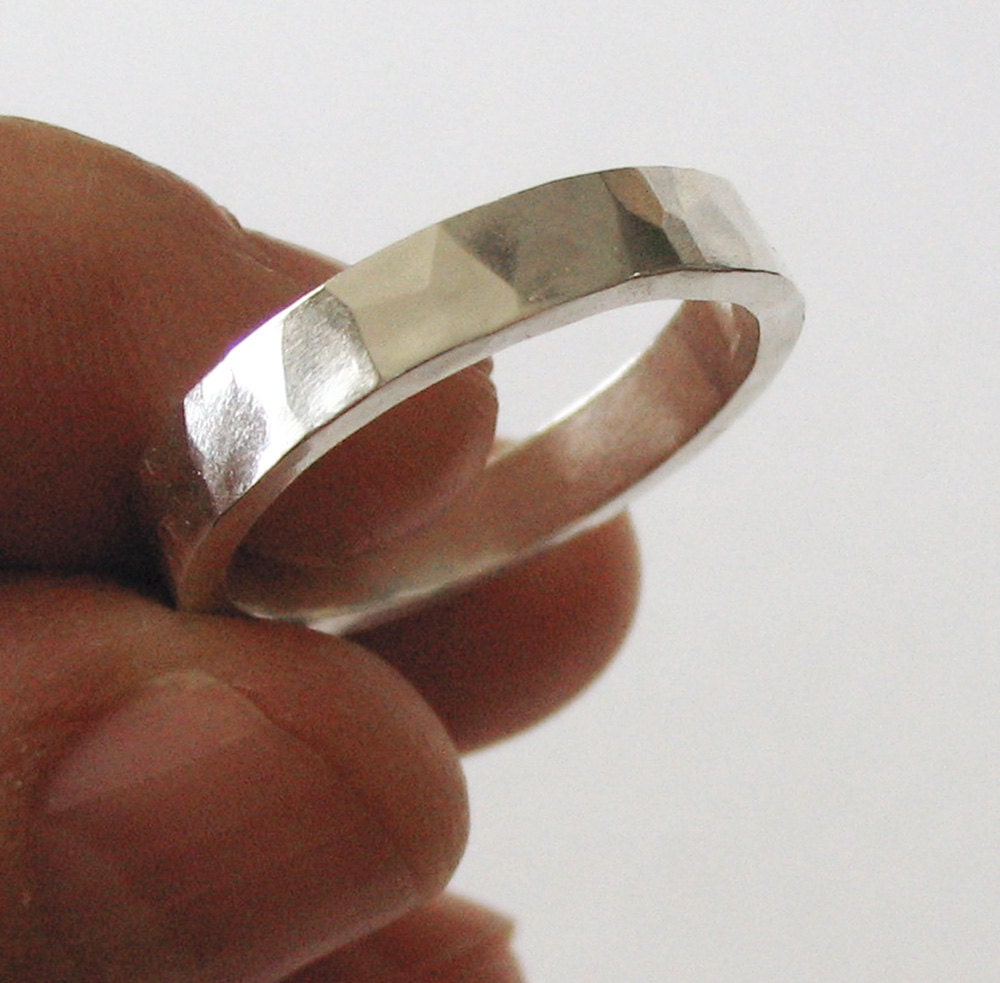 Men's Wedding Band Ring, Unisex Wedding Ring, Sterling Silver, Faceted ...