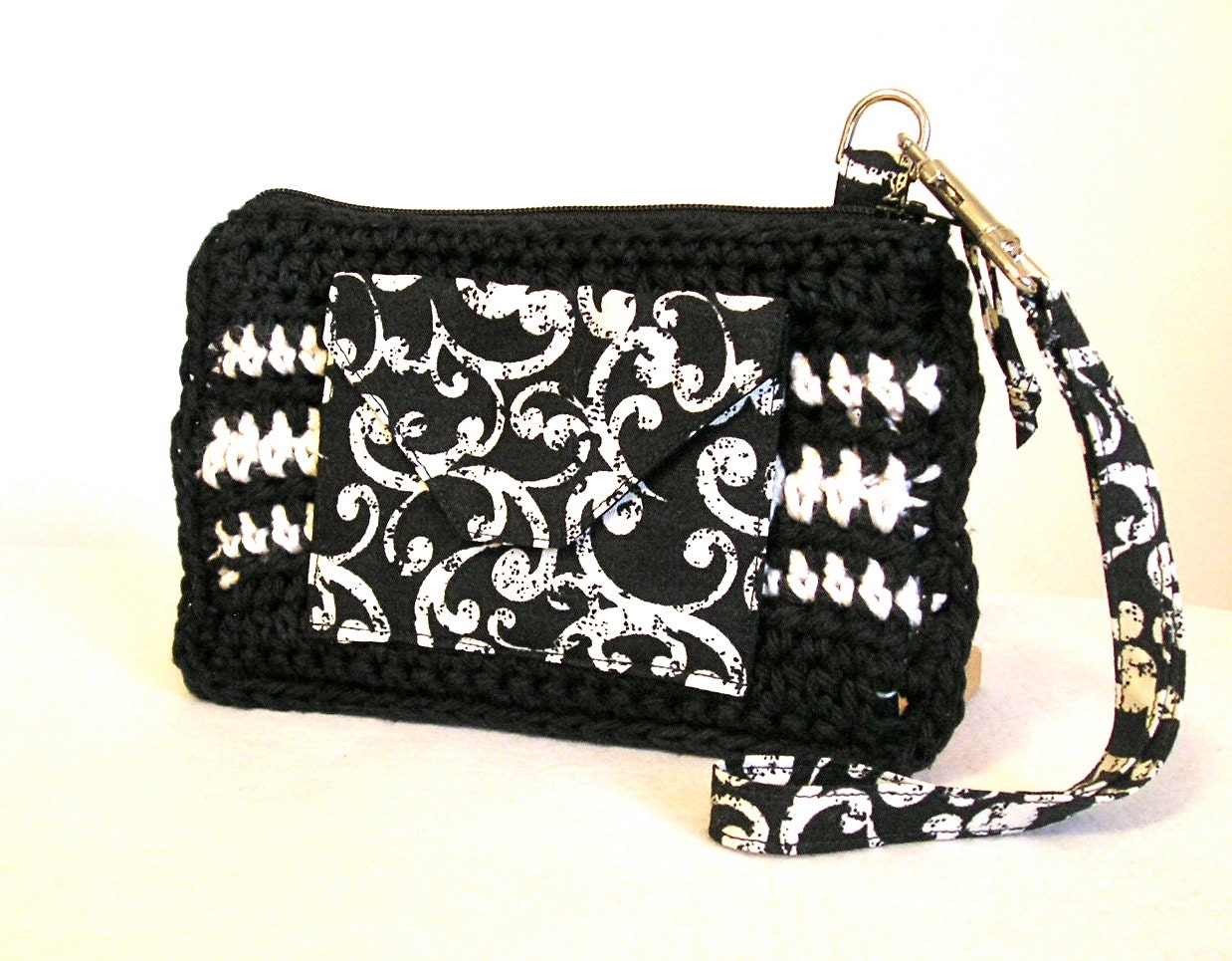 iPhone case, gadget wristlet, black and cream crochet, fabric lined