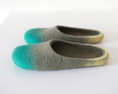 In the middle of the green " Felted wool slippers