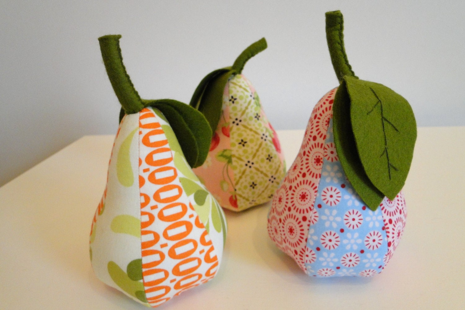 Pear Pincushion - Pezzy