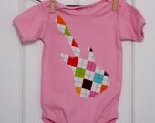 Baby Girls Clothing // Girls Pink Onesie with an Argyle Guitar Applique // Size 6-12 months // Baby Girl Clothes