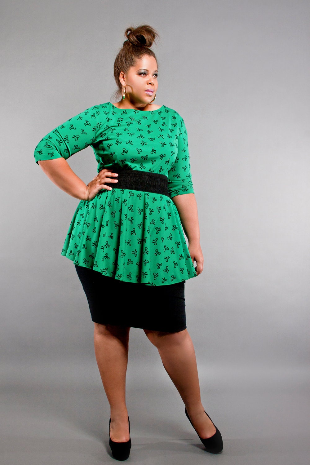 JIBRI Plus Size Peplum Top- Green Bow Print