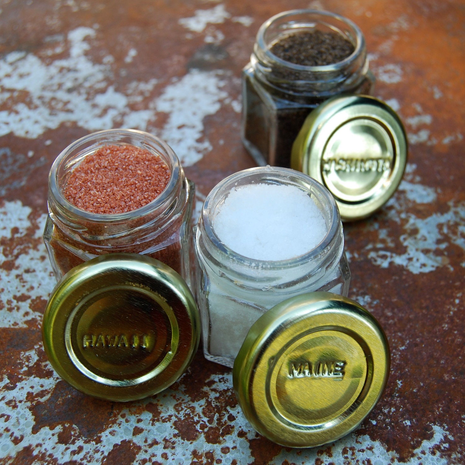 American gourmet salts (mini pack of 3 salts from Maine, Hawaii and Washington).  Free Shipping.