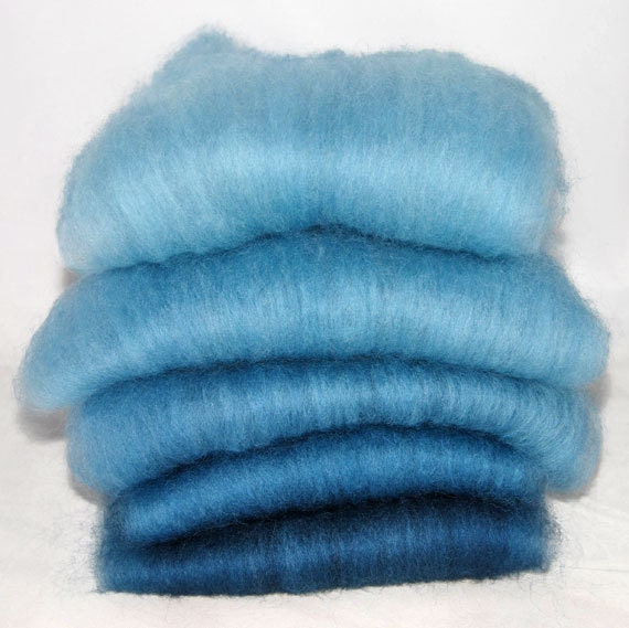 Romney French Blue Ombre Batts - 5 ounces