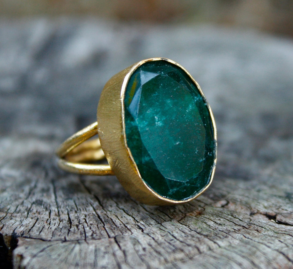 Gold Green Emerald Ring - Oval Cut - Adjustable Ring