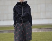 NEW HIEGHT WAIST black with red patern cotton skirt with pockets, pleats and belt.