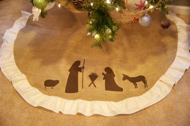 Nativity Scene Christmas Tree Skirt