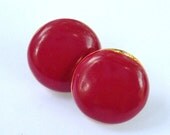 vintage red round button petite pierced earrings A