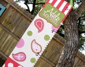 Pink & Green Paisley Growth Chart