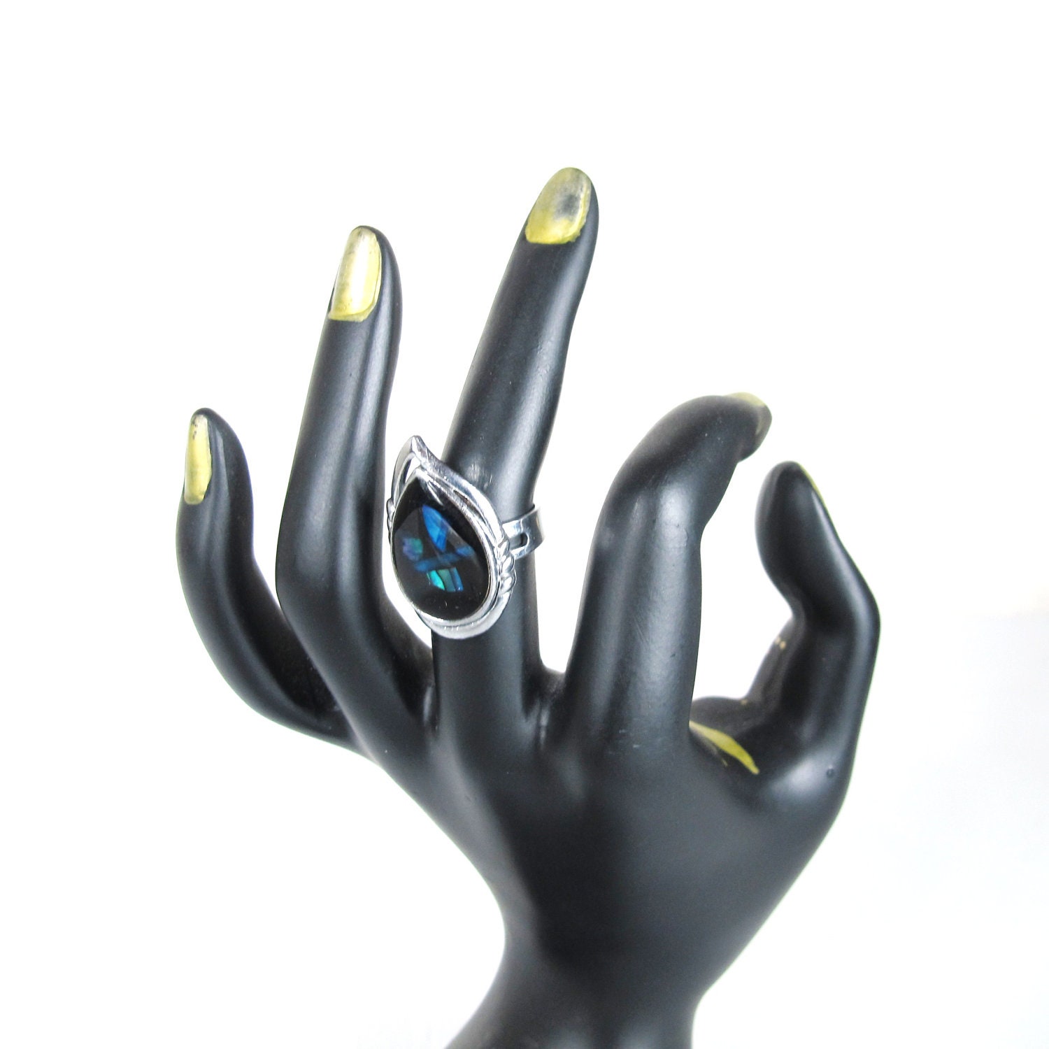 70s Teardrop Bohemian Puau Shell Ring