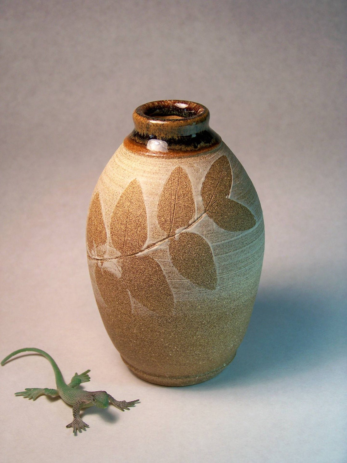Lil Leaf Flower Vase