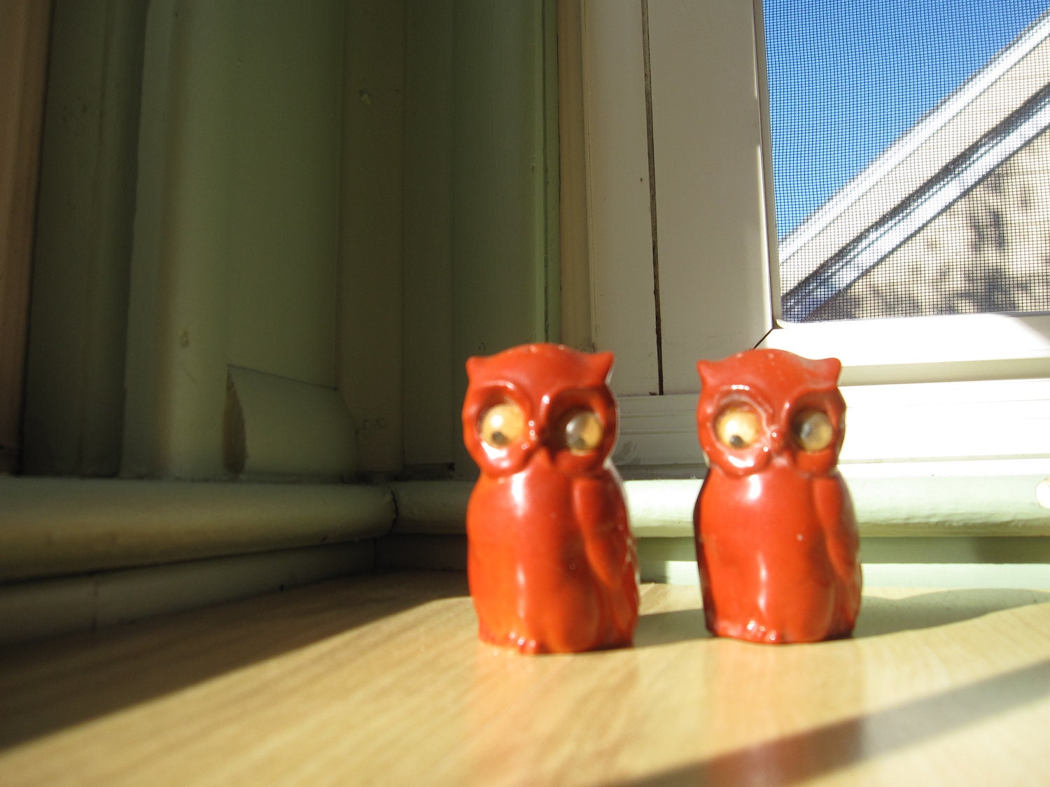 Vintage Tiny Owl Orange Salt and Pepper Shakers