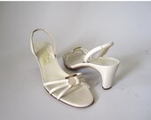 20% off SALE Vintage 1960s Ferragamo Slingbacks // 60s Cream Sandal Heels // Size 7.5