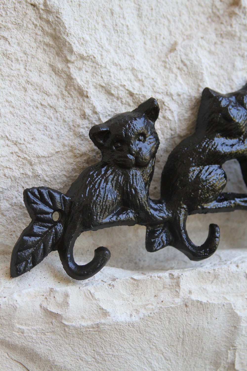 Cat Wall Hook, Cast Iron, Gloss Black, Four Hooks