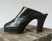 70s Biba Iconic Black leather Sleek design platform clog High Heel Mule Pumps Studio 54 Size Us 6 / Uk 4 / AU 36