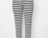 Chevron Leggings Tights Womens Clothing Knit Pants Black and White ZigZag