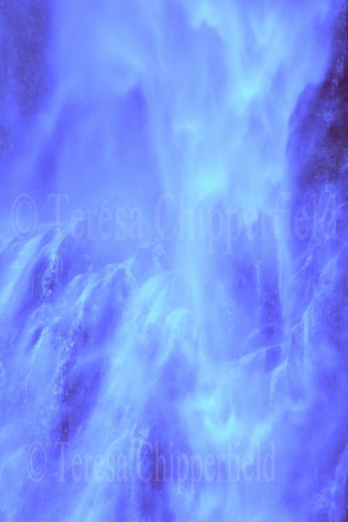 Crystal Blue Waterfall - Beautiful Multnomah Falls - Columbia Gorge Oregon - 8 x 12 - Digital Fine Art Photo Print - Tranquil Home Decor