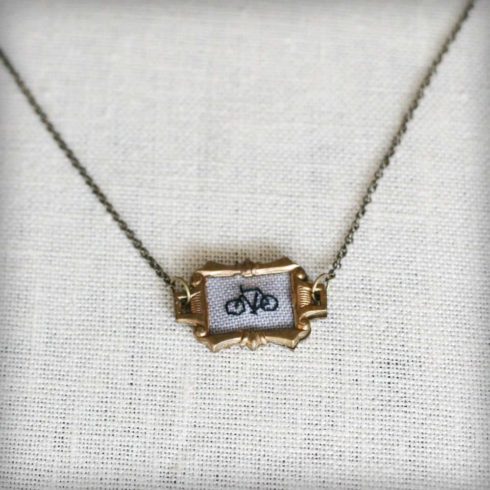 An Afternoon Ride- hand embroidered necklace - PoppyandFern