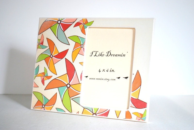 4 x 6 Picture Frame - Pinwheel Picture Frame