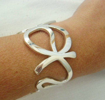 Name Bracelet in Sterling Silver, Personalized Jewelry, Custom Name Bracelet