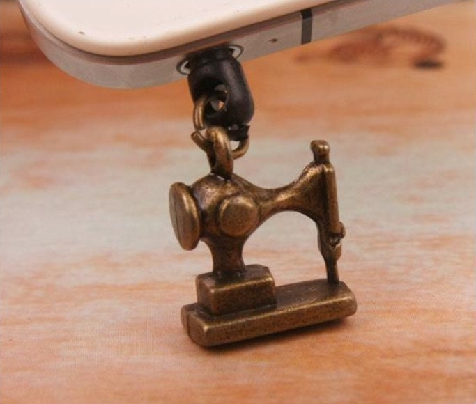 Vintage Style iphone4 / 4s / ipad phone ear plug, sewing machine