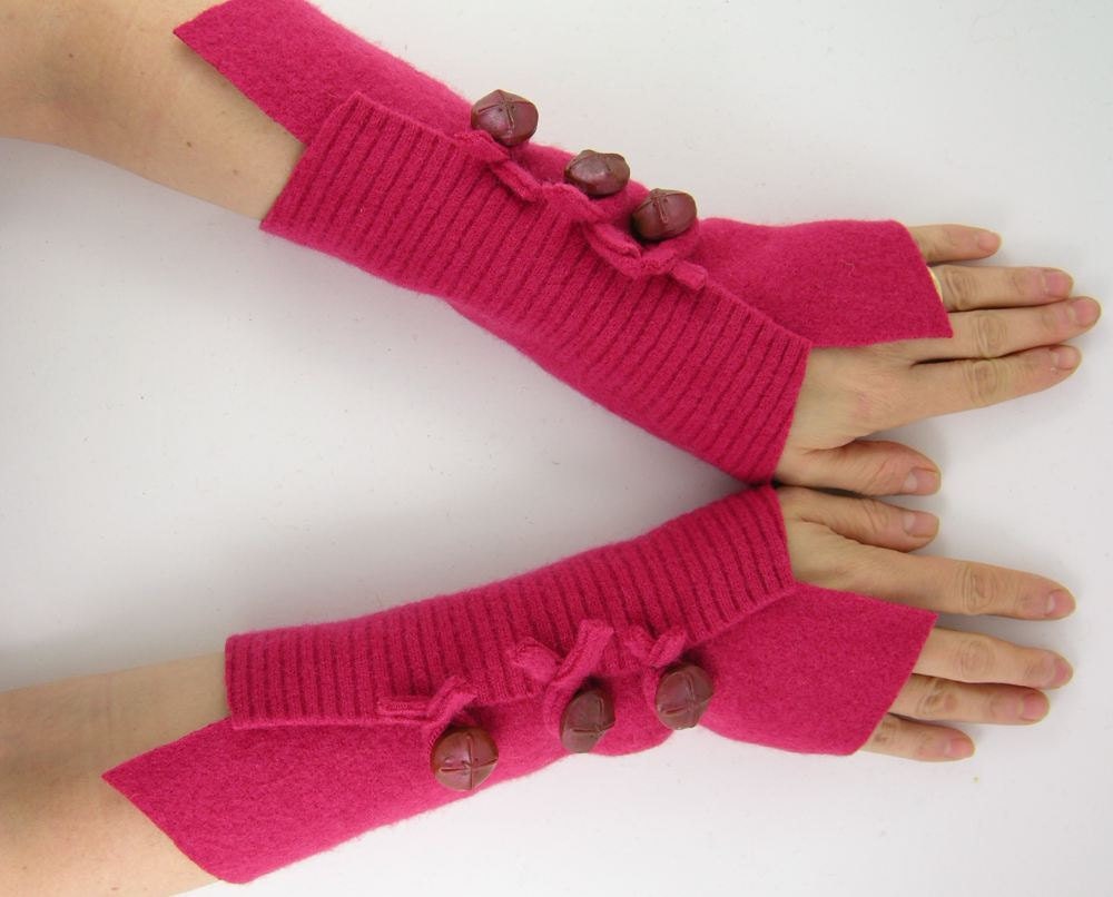 Felted wool fingerless gloves arm warmers eco friendly fashion fingerless mittens arm cuffs raspberry recycled wool tagt team teamt