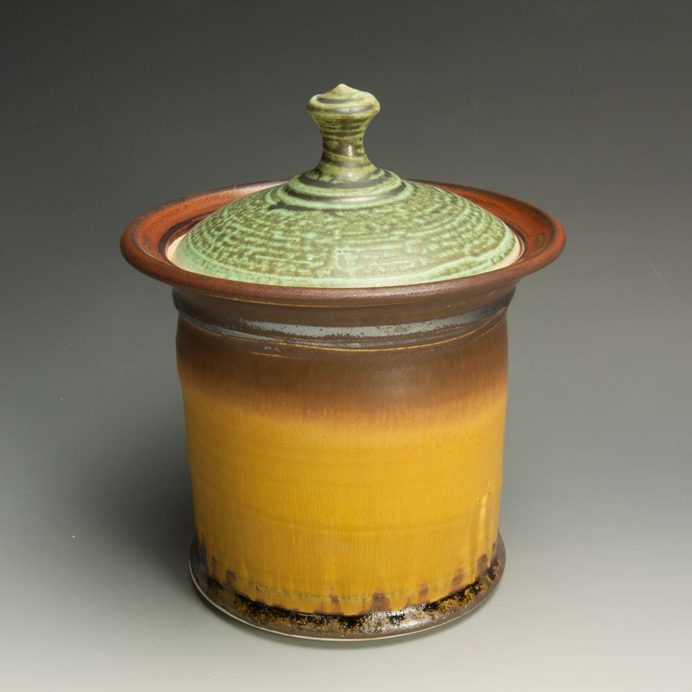 Sale - Handcrafted stoneware cookie, rice, sugar storage jar - 639