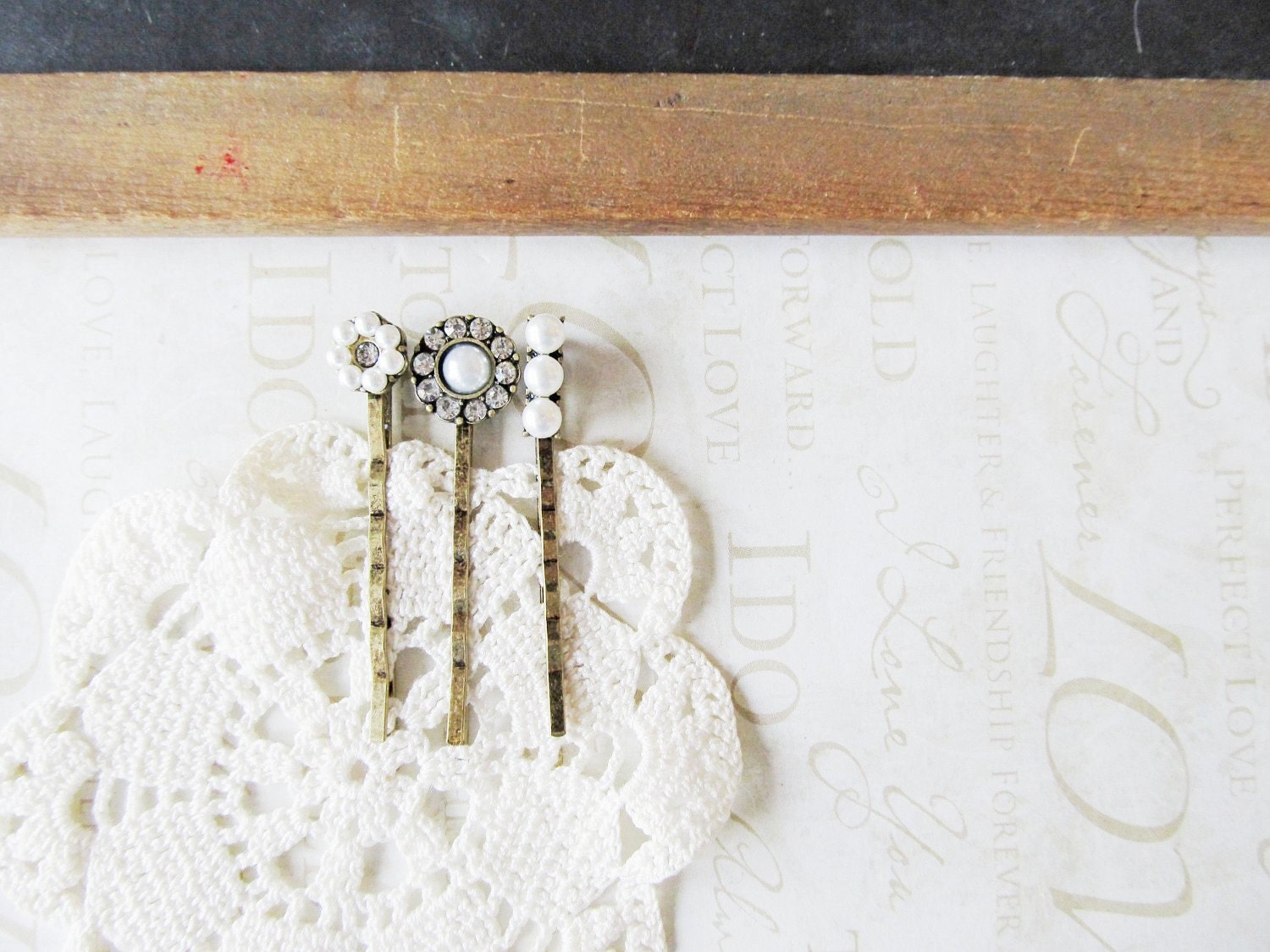 MAUDE vintage inspired pearl and rhinestone bobby pin trio