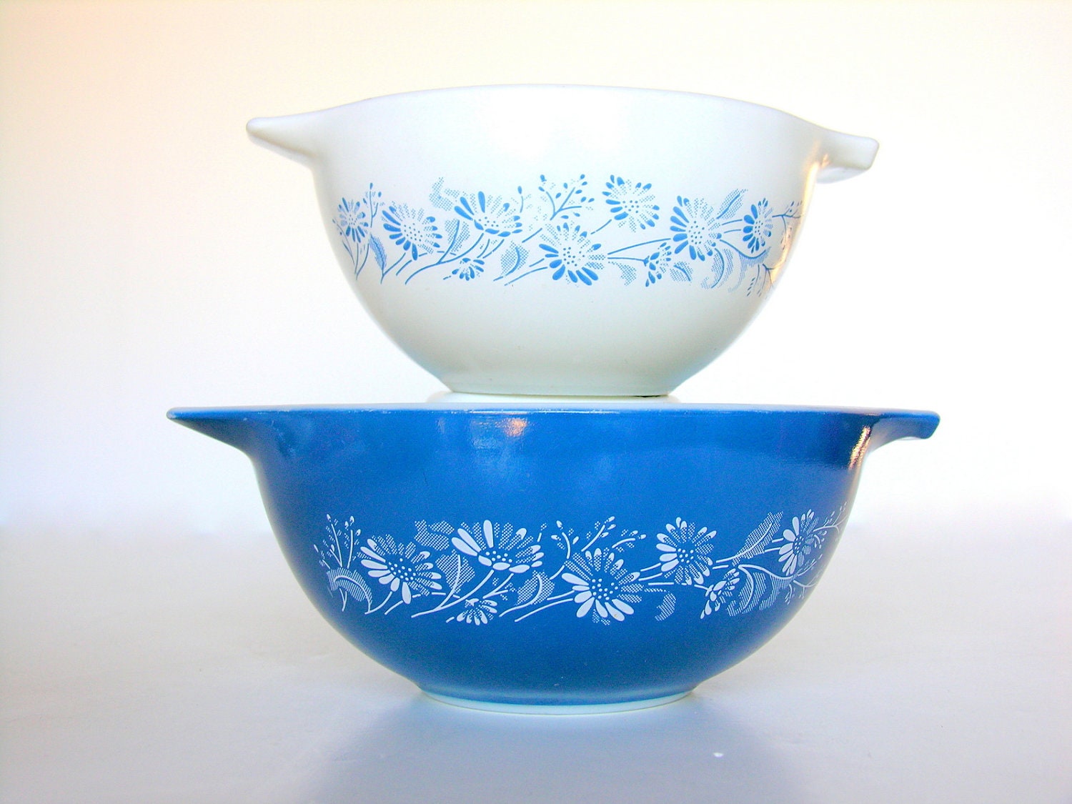 Vintage Pyrex Colonial Mist Blue White Floral By Veraviola On Etsy