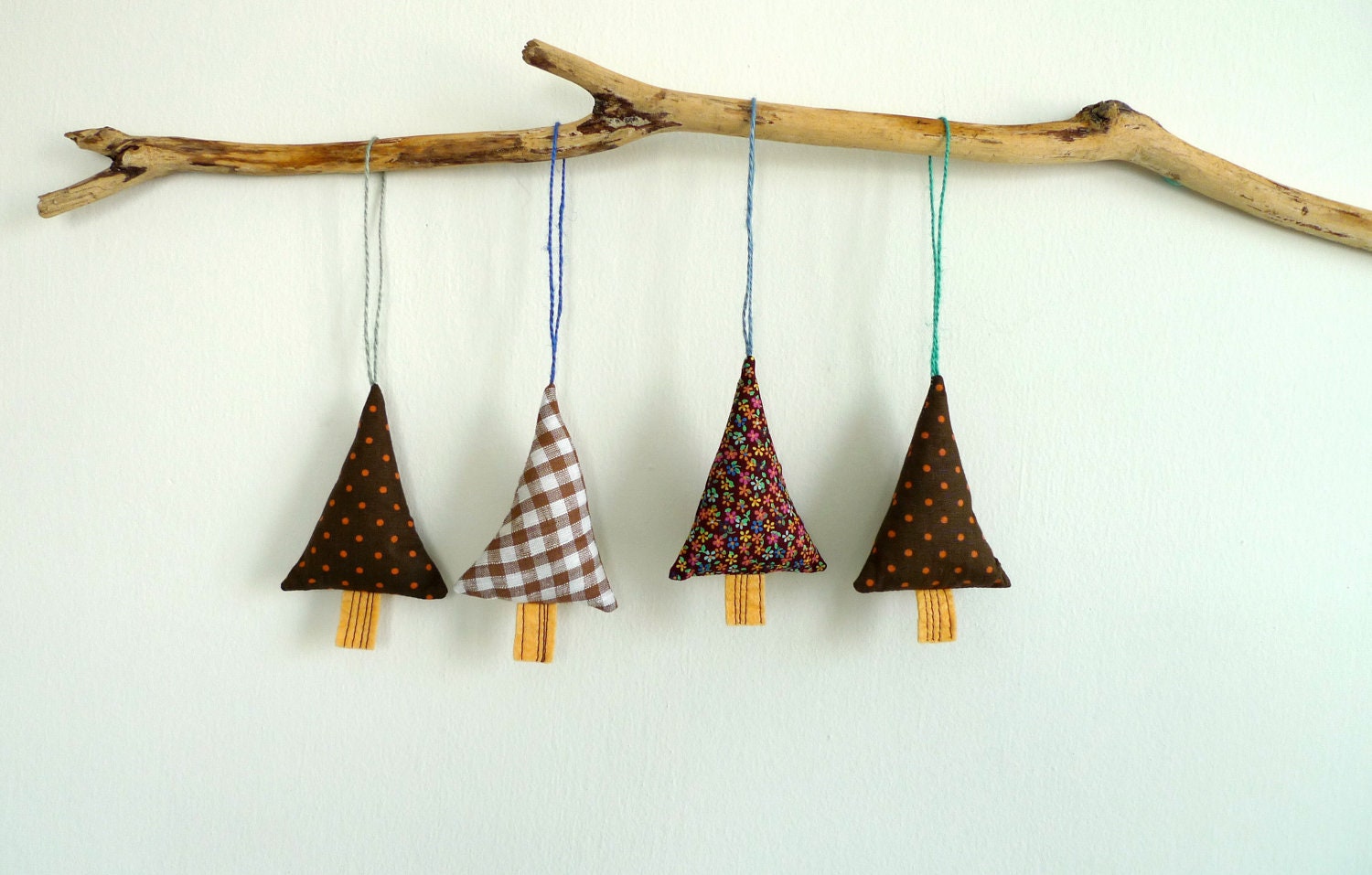 Lovely Fabric Christmas Tree Holiday Ornaments - Set of 4/ Fabric Trees Home Deco - Brown Series