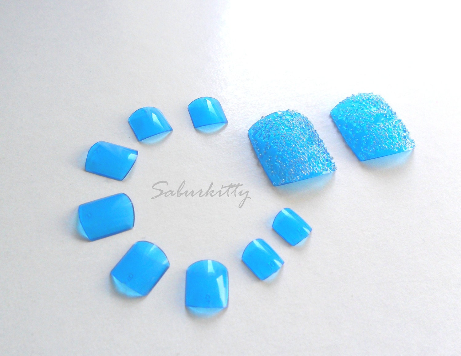 Neon Blue Caviar 3D Nail Art Textured Pedicure acrylic toenail tips big toe size 1.6cm translucent Ningyo Hime sapphire w/glue