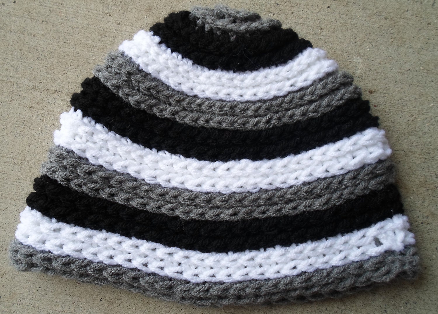 Black and Grey Ribbed Hat CROCHET