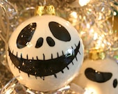 Skull Halloween Christmas Ornament